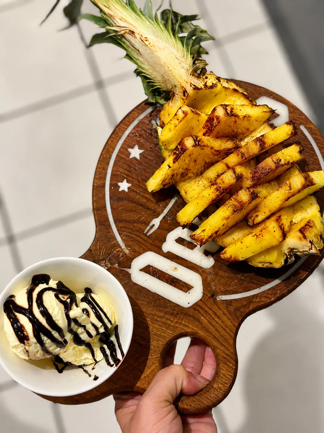 ANANAS GRILLÉ